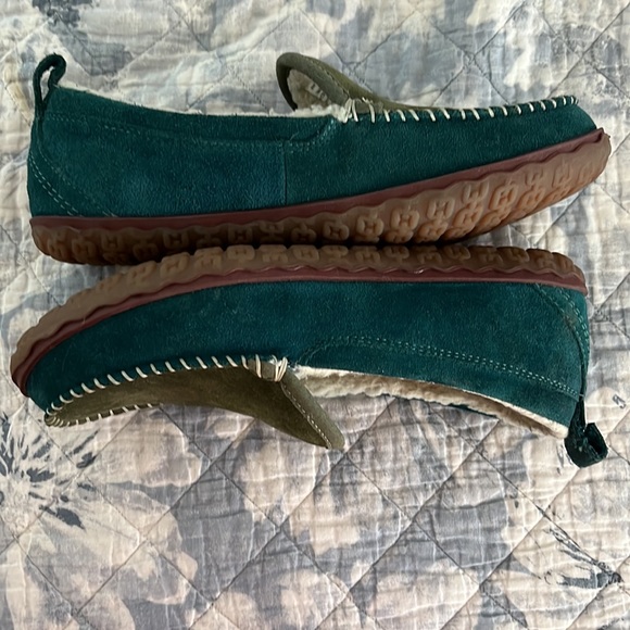 LL Bean women’s size 9 slipper. - Picture 3 of 4